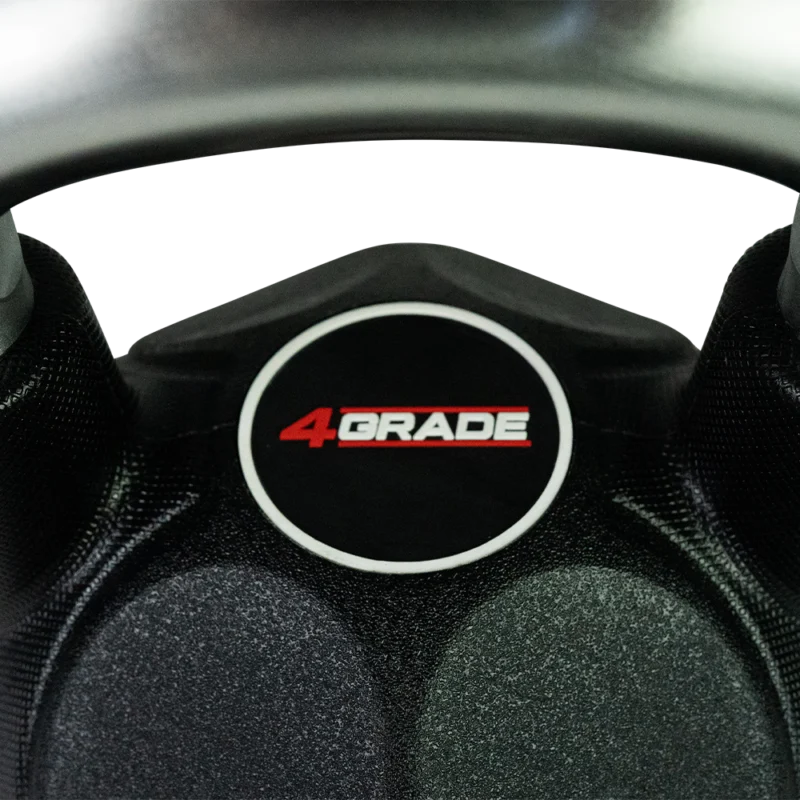 Detal kettlebella CPU 4GRADE, pokazujący gładkie wykończenie i materiał.