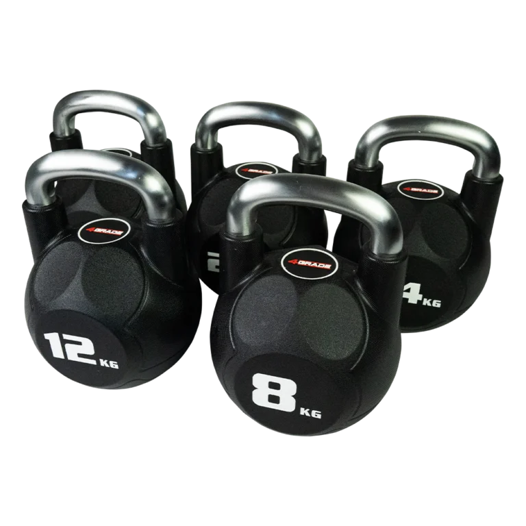 estaw kettlebelli CPU 4GRADE w wagach od 8 do 24 kg.